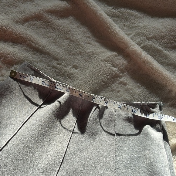 ZARA Faux Suede Flared Mini Skirt | Soft Gray | Y2K Style Size XS - Picture 2 of 6